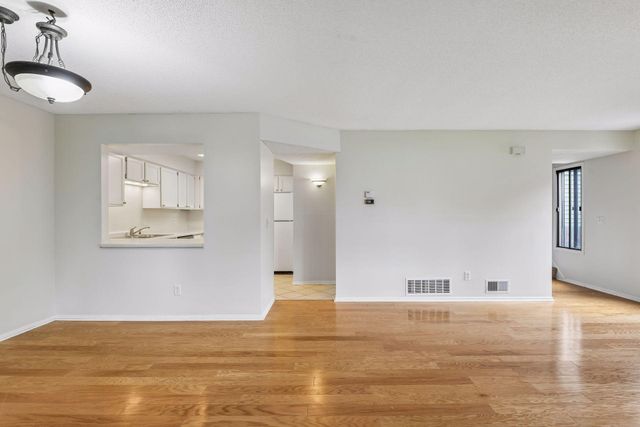 9357 Ranchview Lane N, Maple Grove, MN 55369