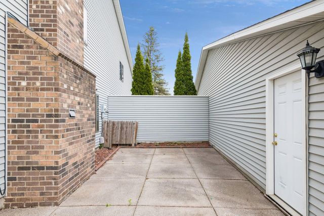 9357 Ranchview Lane N, Maple Grove, MN 55369