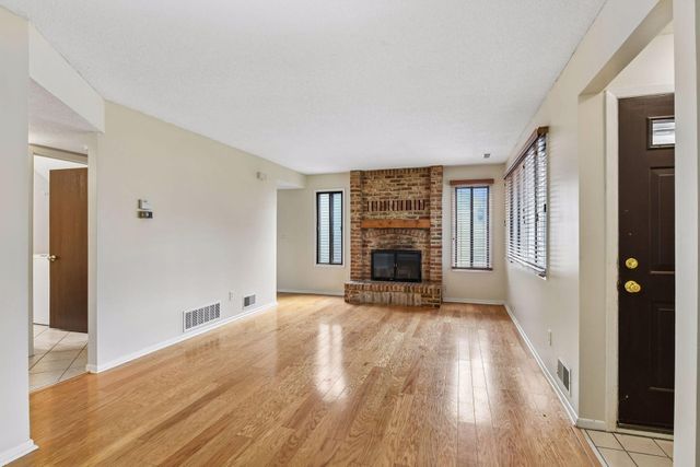 9357 Ranchview Lane N, Maple Grove, MN 55369