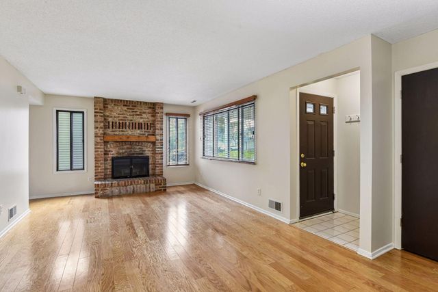 9357 Ranchview Lane N, Maple Grove, MN 55369