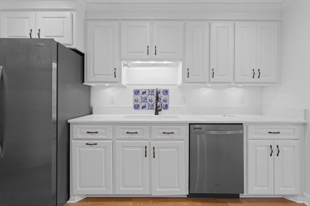 5806 Edinburgh Drive, Hanahan, SC 29410