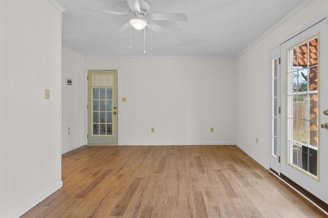 5806 Edinburgh Drive, Hanahan, SC 29410