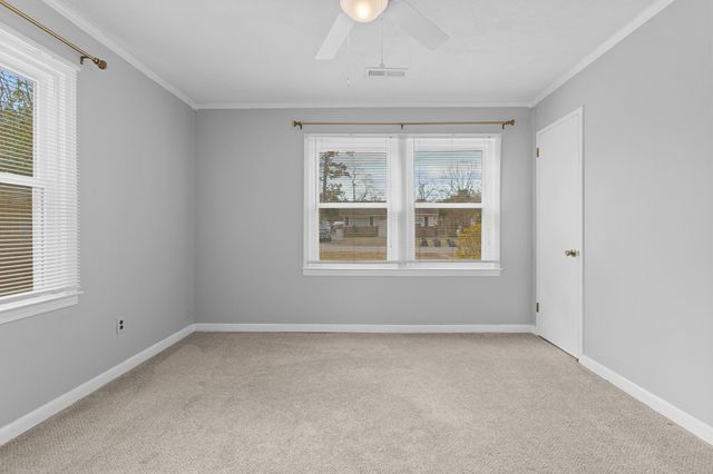 5806 Edinburgh Drive, Hanahan, SC 29410