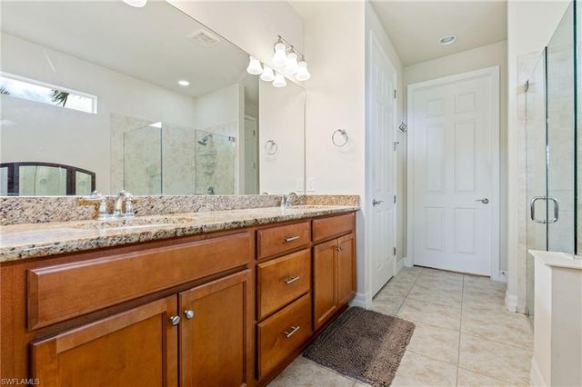 28066 Pisces LN, Bonita Springs, FL 34135