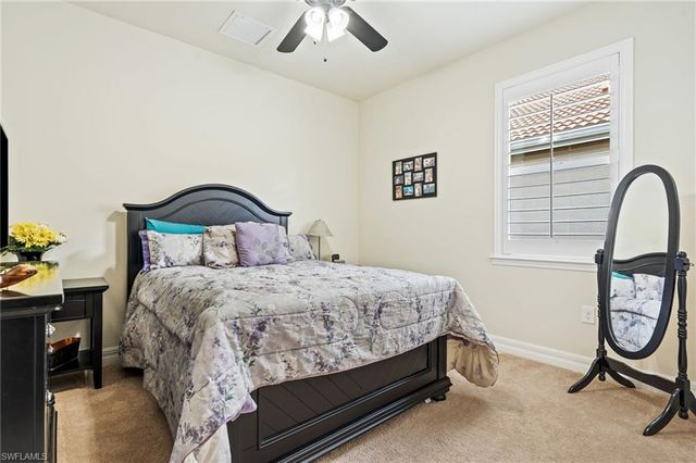 28066 Pisces LN, Bonita Springs, FL 34135