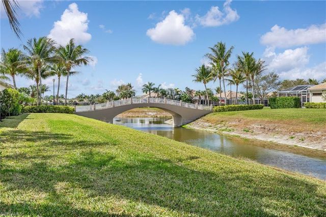 28066 Pisces LN, Bonita Springs, FL 34135