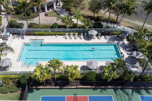 28066 Pisces LN, Bonita Springs, FL 34135