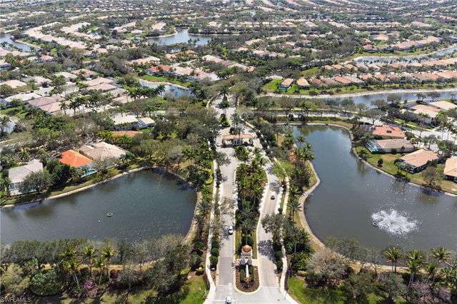 28066 Pisces LN, Bonita Springs, FL 34135