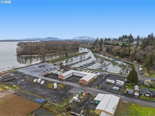 180 SECOND St, Cathlamet, WA 98612