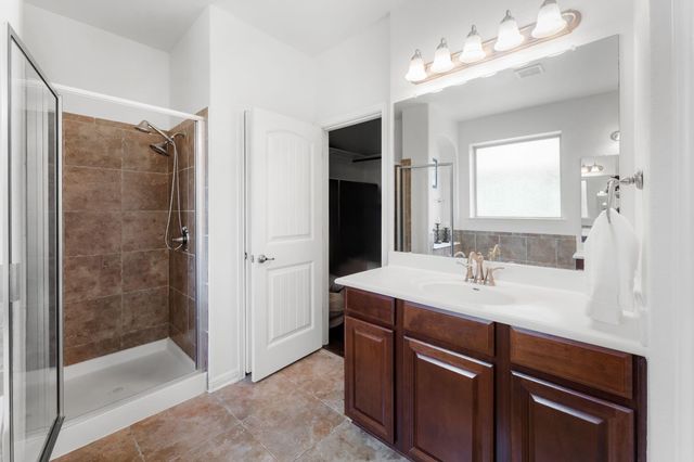 108 Lake Mineral Wells DR, Georgetown, TX 78628