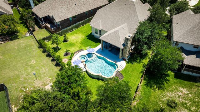108 Lake Mineral Wells DR, Georgetown, TX 78628