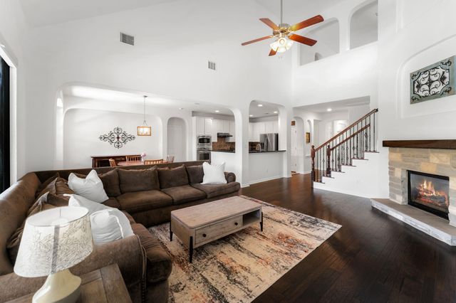 108 Lake Mineral Wells DR, Georgetown, TX 78628