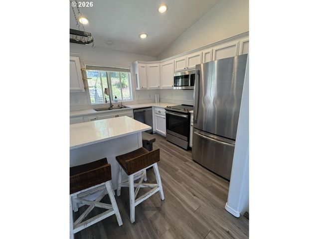 16610 Se HAROLD Ave, Milwaukie, OR 97267