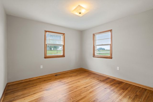 401 S HARRIS ST, Harrisburg, MO 65256