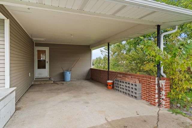 401 S HARRIS ST, Harrisburg, MO 65256