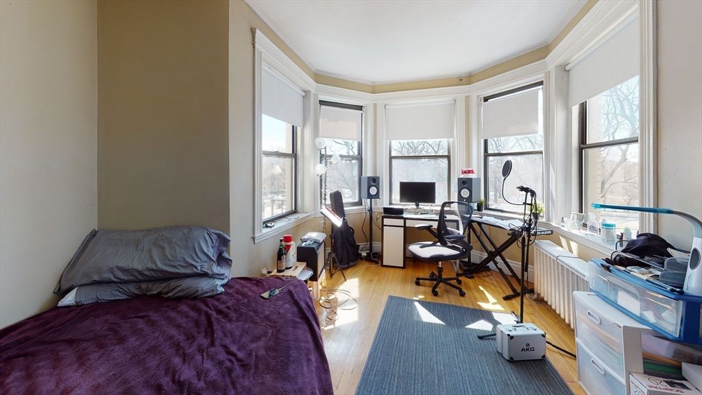 60 Charlesgate East 118, Boston, MA 02215