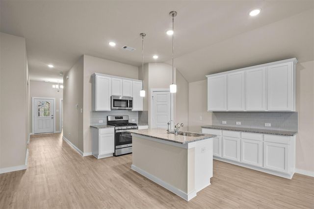 8438 Jetty Glen Drive, Cypress, TX 77433