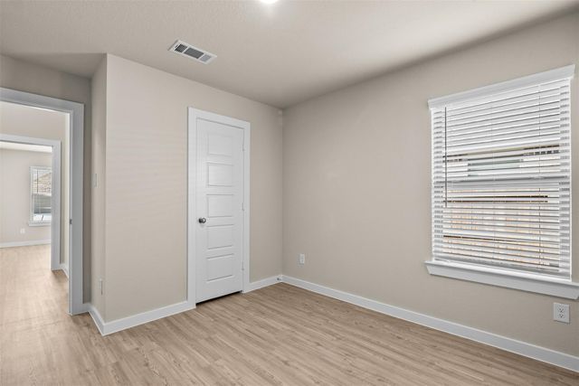 8438 Jetty Glen Drive, Cypress, TX 77433