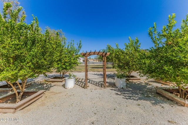 7040 N 177TH Avenue, Waddell, AZ 85355