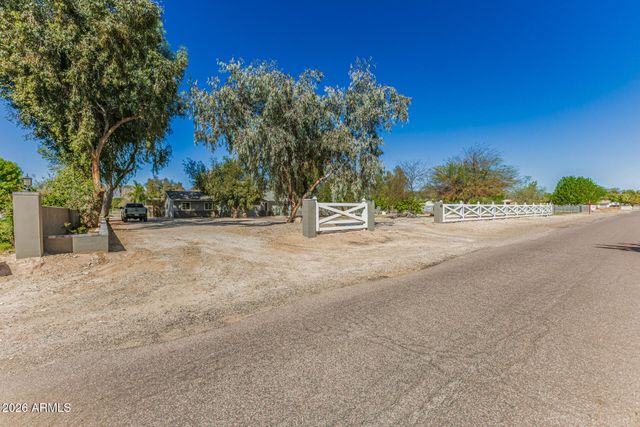 7040 N 177TH Avenue, Waddell, AZ 85355