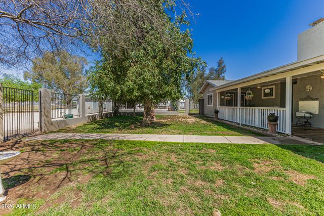 7040 N 177TH Avenue, Waddell, AZ 85355