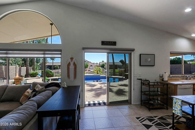 6799 W MONONA Drive, Glendale, AZ 85308