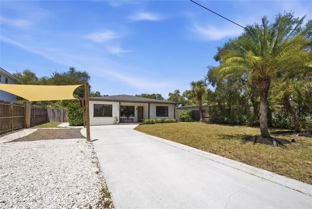 4925 REMINGTON DRIVE, Sarasota, FL 34234
