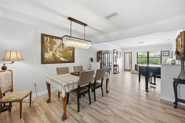 4925 REMINGTON DRIVE, Sarasota, FL 34234