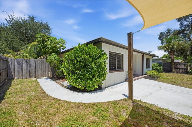 4925 REMINGTON DRIVE, Sarasota, FL 34234