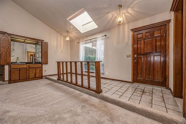 8129 NW 82nd Street, Oklahoma City, OK 73132