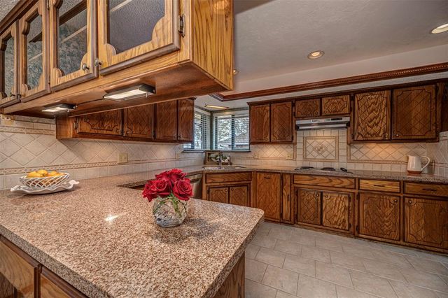 8129 NW 82nd Street, Oklahoma City, OK 73132