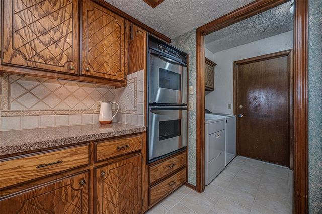 8129 NW 82nd Street, Oklahoma City, OK 73132