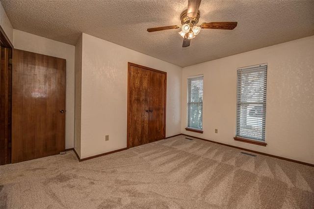 8129 NW 82nd Street, Oklahoma City, OK 73132