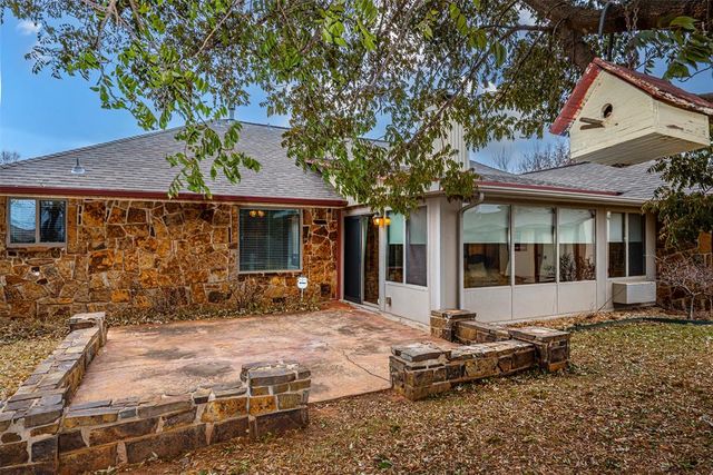 8129 NW 82nd Street, Oklahoma City, OK 73132