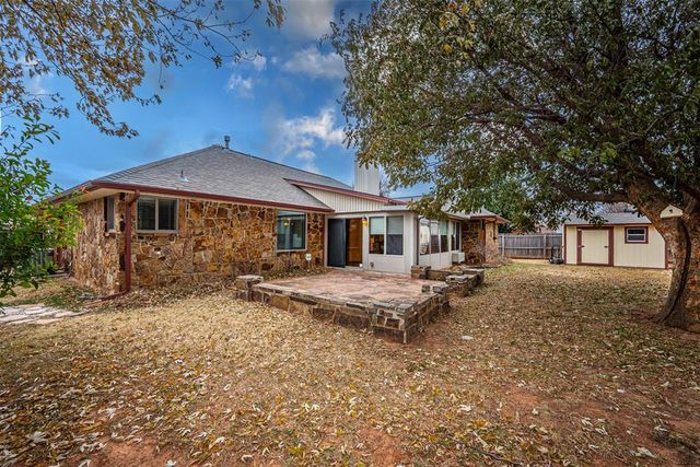 8129 NW 82nd Street, Oklahoma City, OK 73132