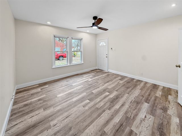 304 Texas Street, Sulphur Springs, TX 75482