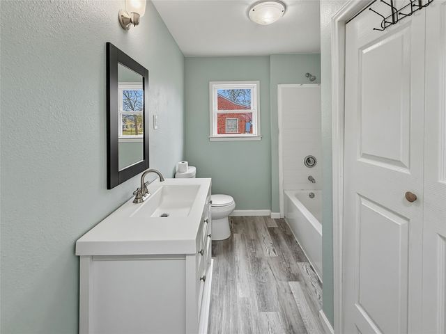 304 Texas Street, Sulphur Springs, TX 75482