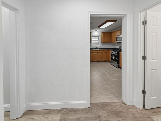 304 Texas Street, Sulphur Springs, TX 75482