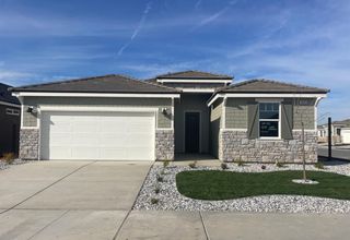 16162 West Monterey Avenue, Kerman, CA 93630