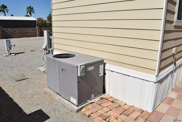 12613 E 34 Pl, Yuma, AZ 85367