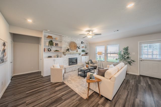 2120 Gill Star Drive, Haslet, TX 76052