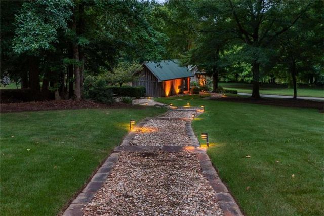 565 Owens Gin Road NE, Calhoun, GA 30701