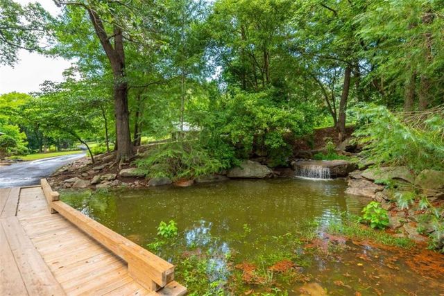 565 Owens Gin Road NE, Calhoun, GA 30701