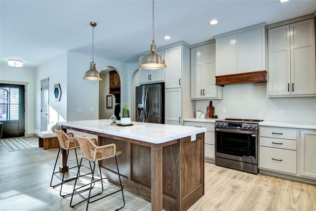 701 Roma Street, Eau Claire, WI 54701