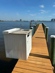 67 W North Shore Avenue, North Fort Myers, FL 33903