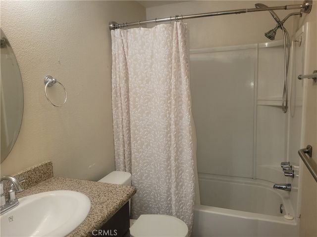 720 W 4th Street 104, Long Beach, CA 90802