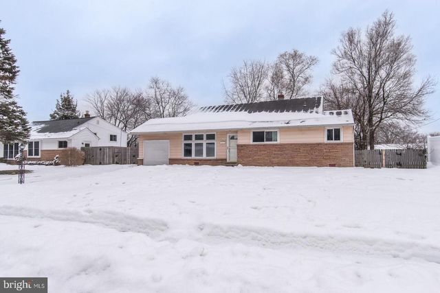 746 SPRUCE RD, Warminster, PA 18974