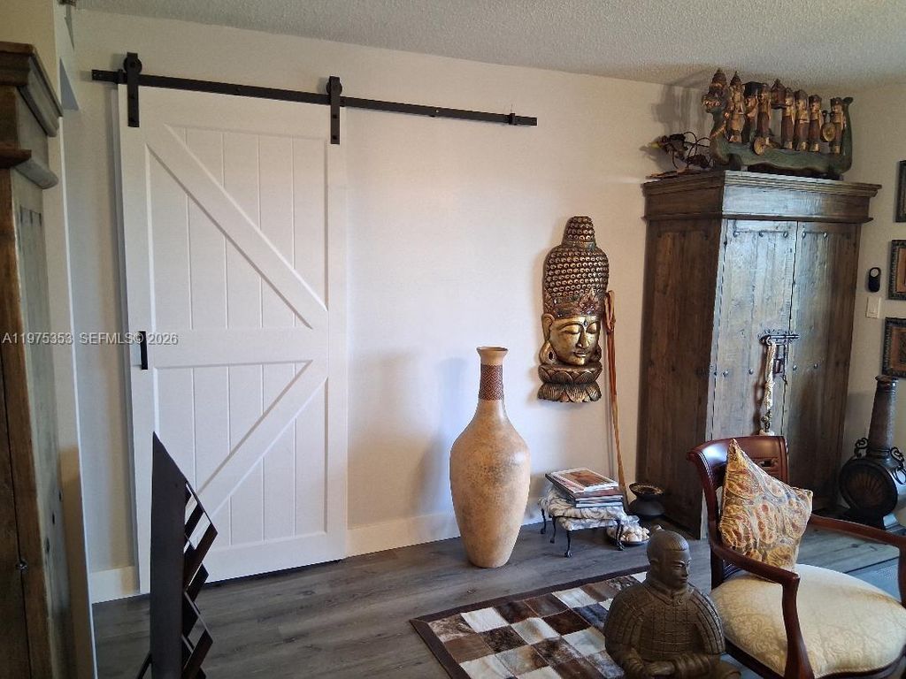 1000 St Charles Place 609, Pembroke Pines, FL 33026