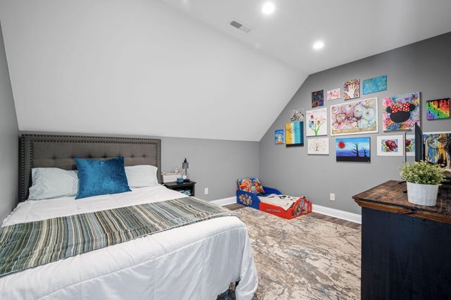 4632 Pattentown Road, Ooltewah, TN 37363