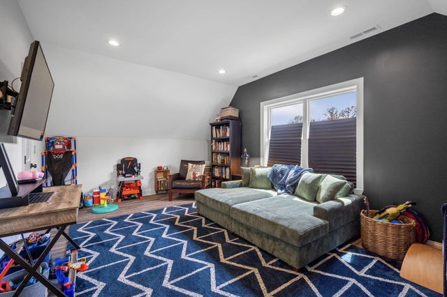 4632 Pattentown Road, Ooltewah, TN 37363